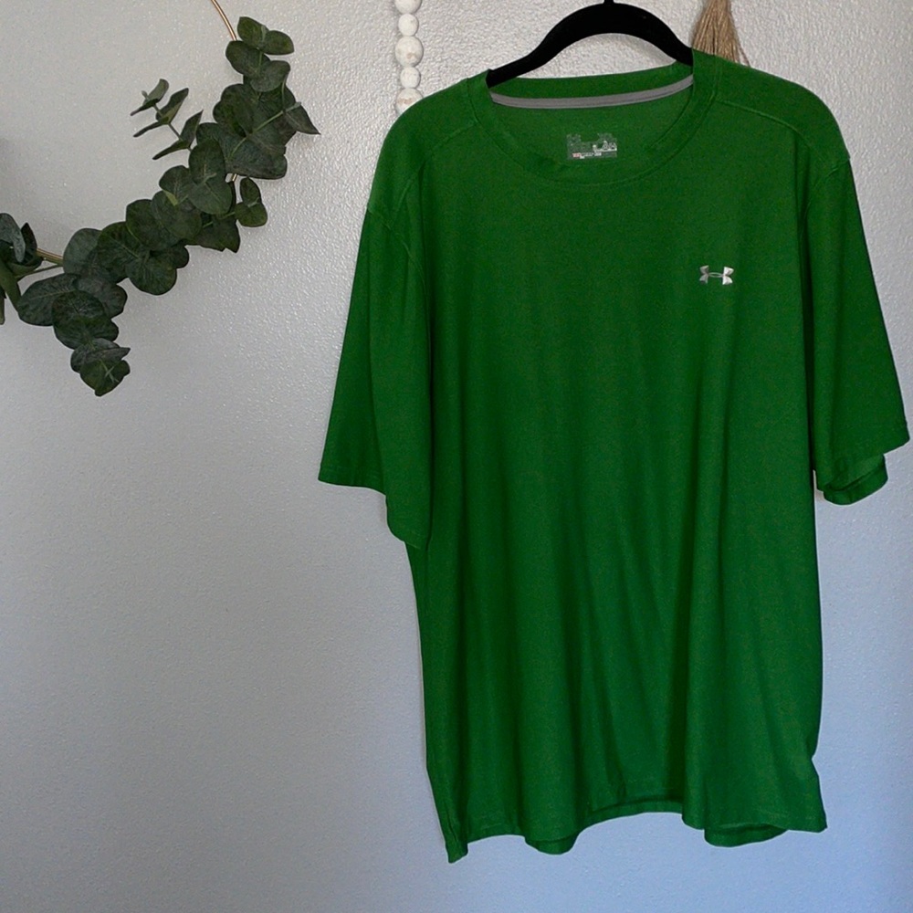 Men’s Under Armour Short Sleeve Shirt